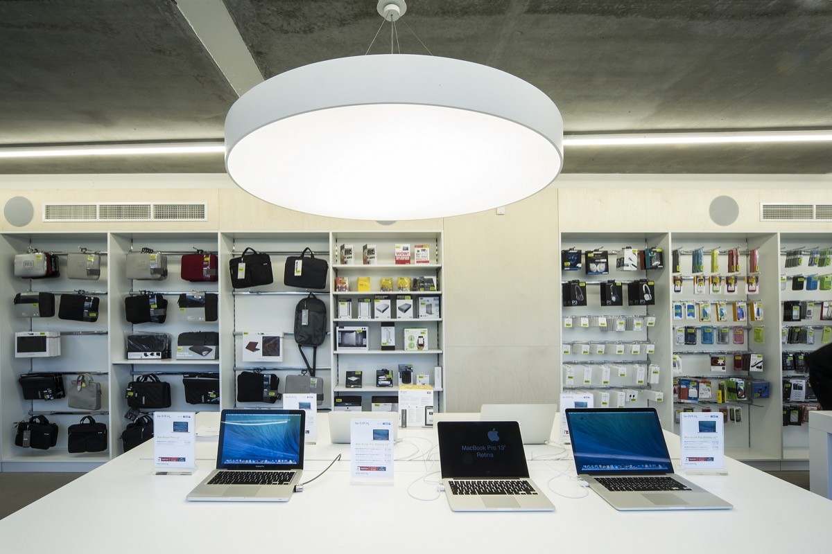 White store Apple a Brescia ed Erbusco