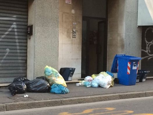 Abbandono di rifiuti per strada: linea dura contro gli incivili