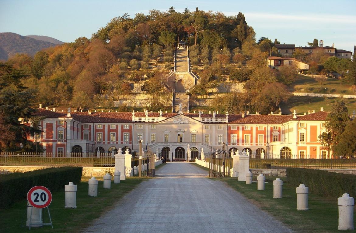 Sabato un convegno a Villa Fenaroli sui 100 anni dell’Altare della Patria