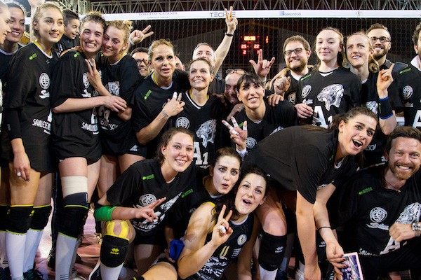 Savallese, il sogno è realtà: vittoria contro Ravenna e promozione in A1