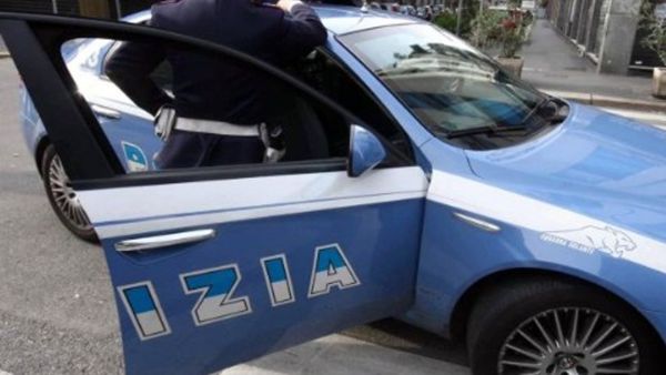 🔴 Via Milano, calci e pugni alla casa della ex: arrestato un uomo