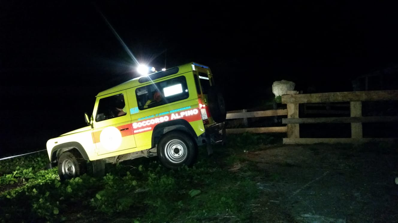 Odolo, 64enne si perde nel bosco: il Soccorso Alpino la salva nella notte