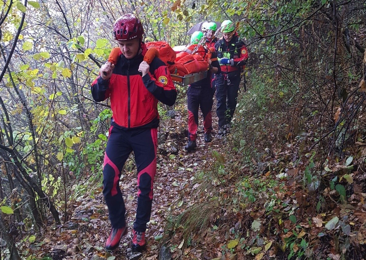 Lumezzane, malore per una 64enne: provvidenziale il Soccorso Alpino – IL VIDEO