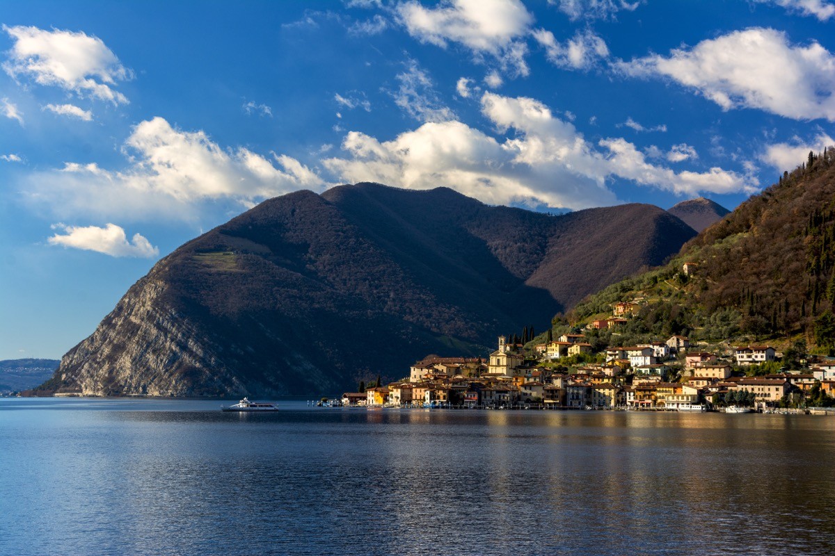 Montisola, Torbiere e Franciacorta: il lago d’Iseo star sul National Geographic