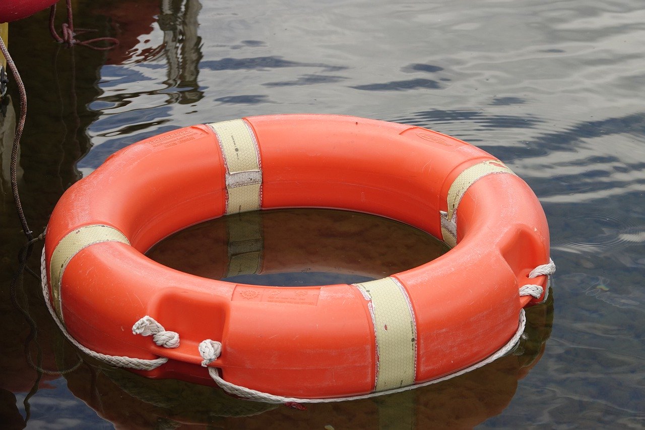 🔴🔴 Desenzano, donna morta in acqua di fronte al lungolago |*AGGIORNATO