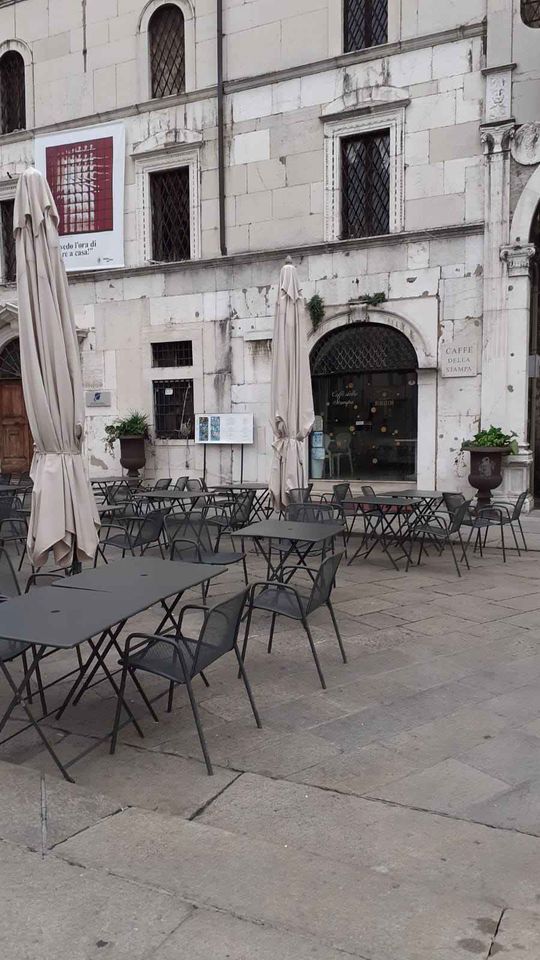 Brescia, la Loggia cerca un locatario per il Caffè della Stampa