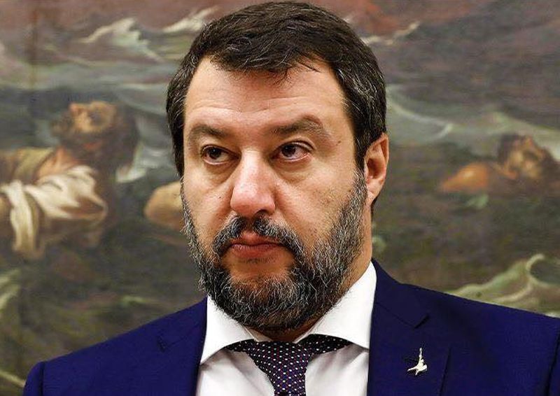 Salvini annuncia ostruzionismo “folle parlare di porti”