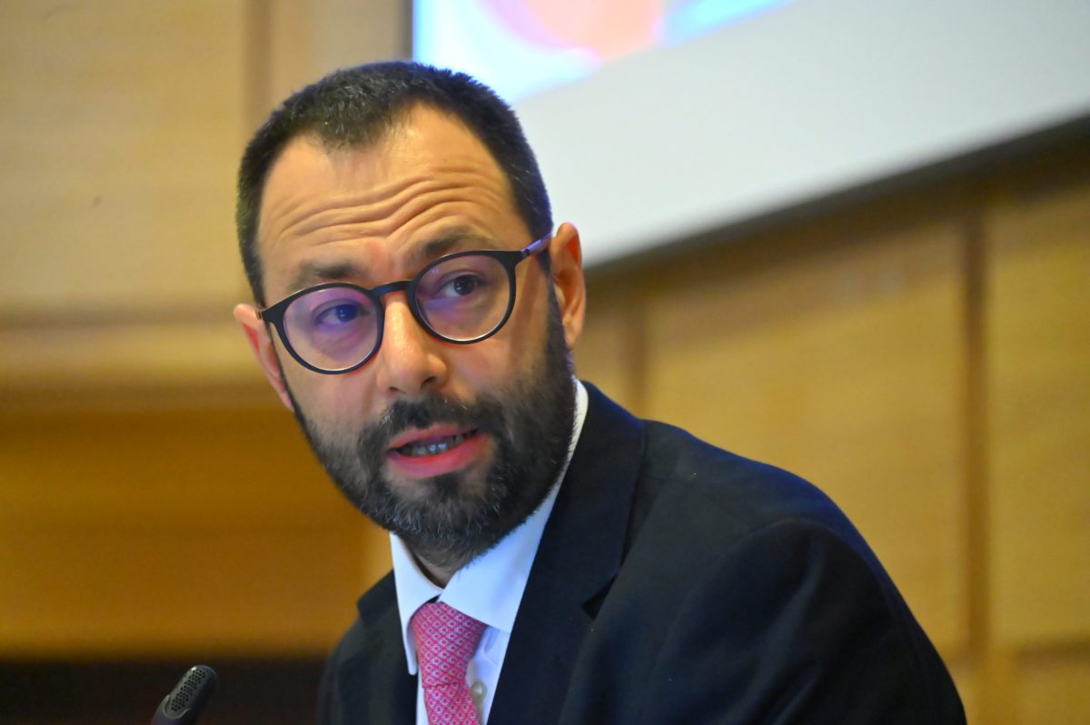 Patuanelli “Proposta di Orlando su licenziamenti chiara e condivisibile”