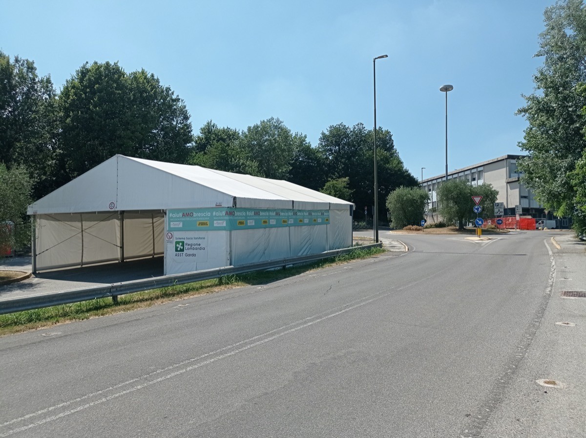 Desenzano, via da oggi al servizio di tamponi drive in per accedere alle Rsa e ottenere il green pass