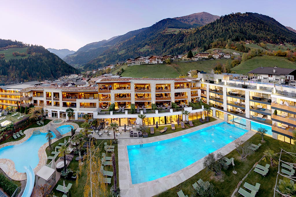 Gargnano, via libera al nuovo resort extralusso della Stroblhof Südtirol