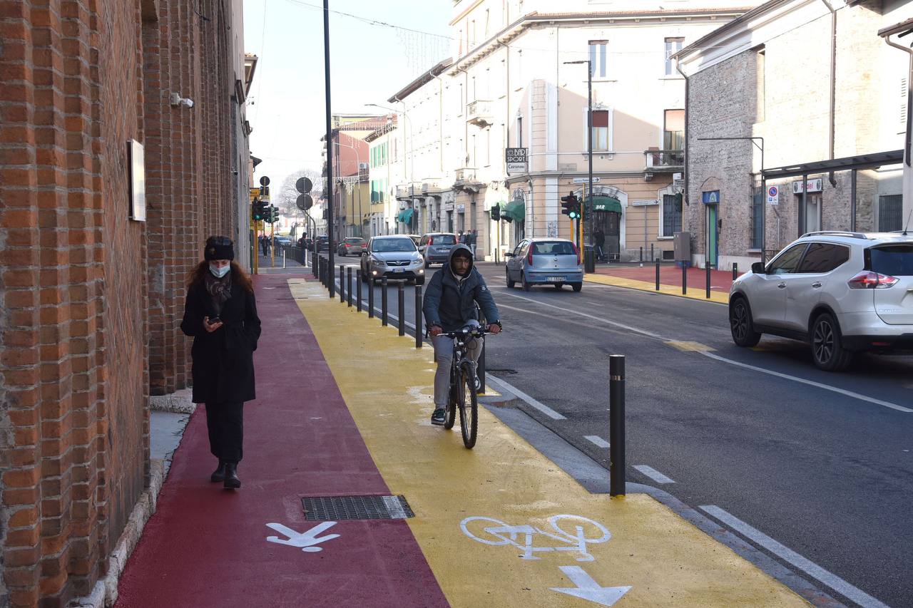 Brescia, via Milano riqualificata riapre al transito