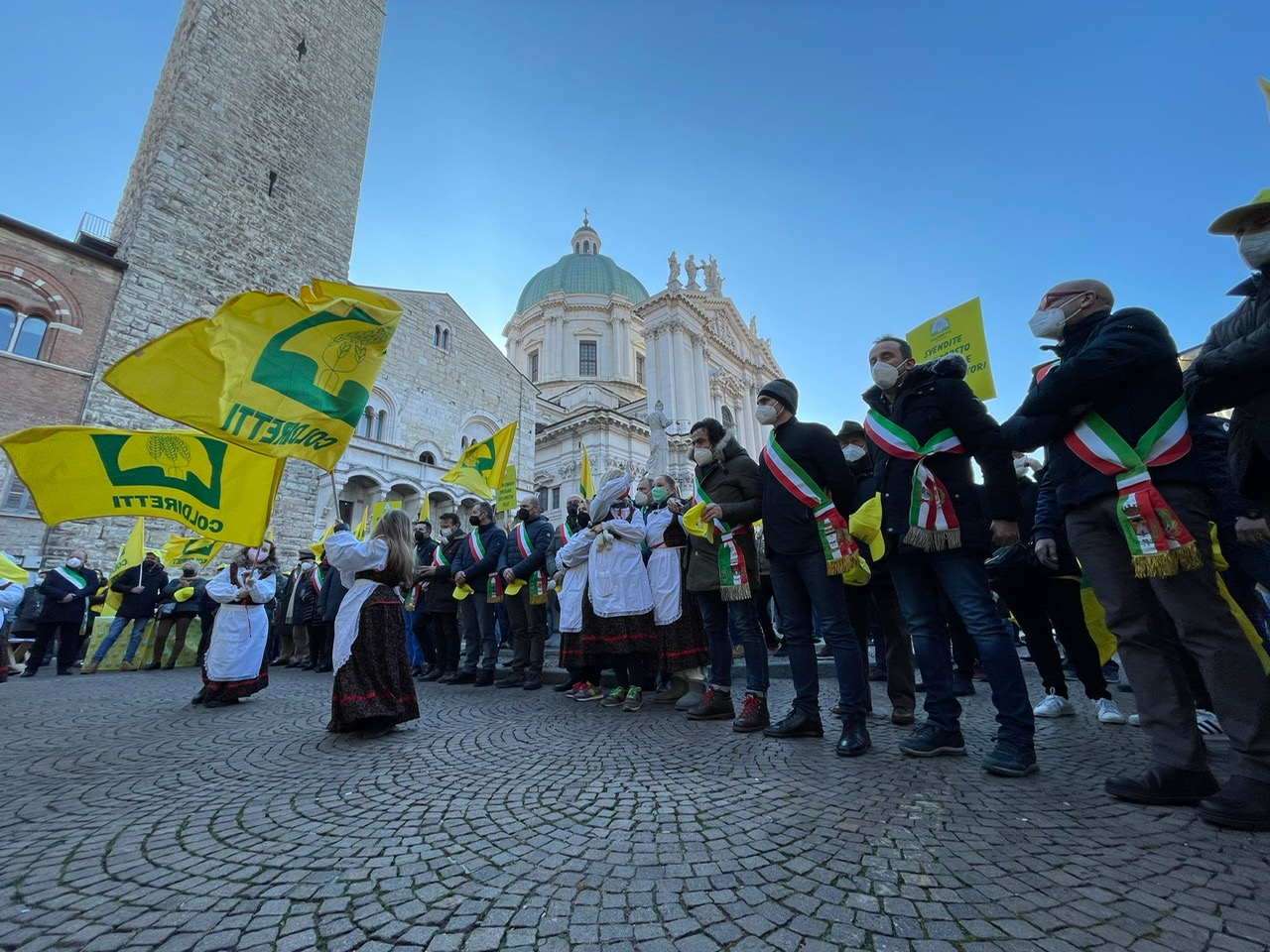 Brescia, il grido d’allarme degli agricoltori in piazza