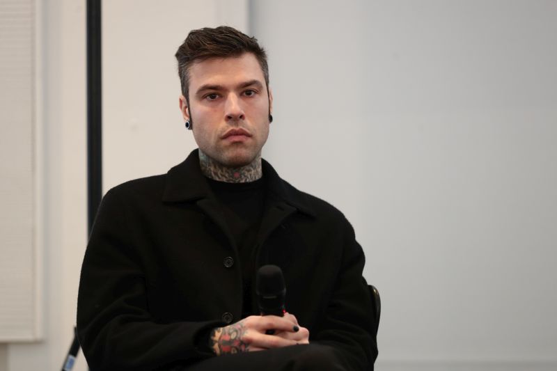 Fedez in lacrime “Ho un problema di salute, pronto ad affrontare sfida”