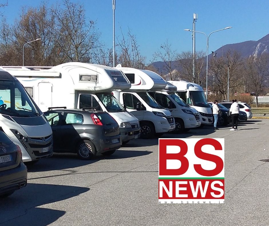 ▼ Iseo, stangata sui parcheggi: costeranno 2 euro all’ora