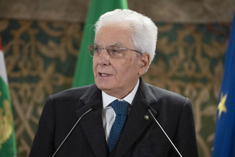 Mattarella “Ogni guerra è disumana, fermarle è possibile”