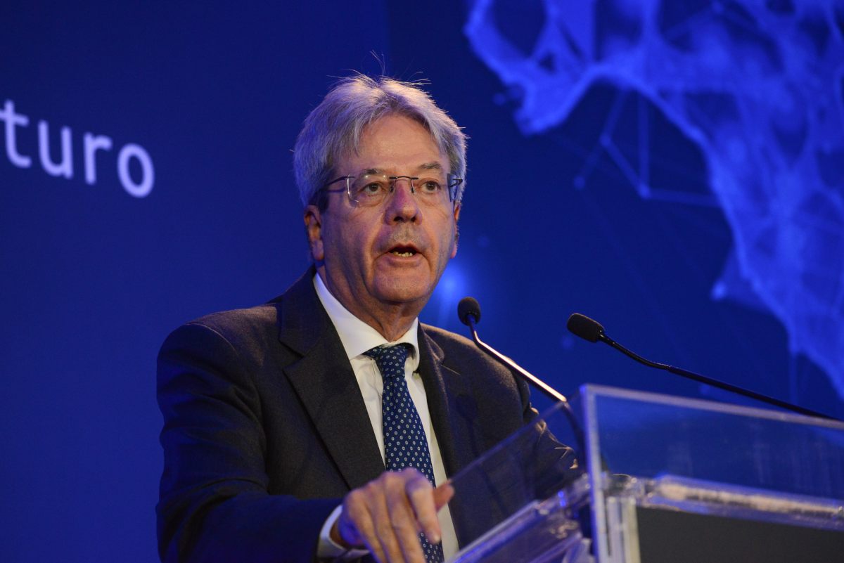 Ue, Gentiloni: “Guerra e pandemia hanno rallentato la crescita”