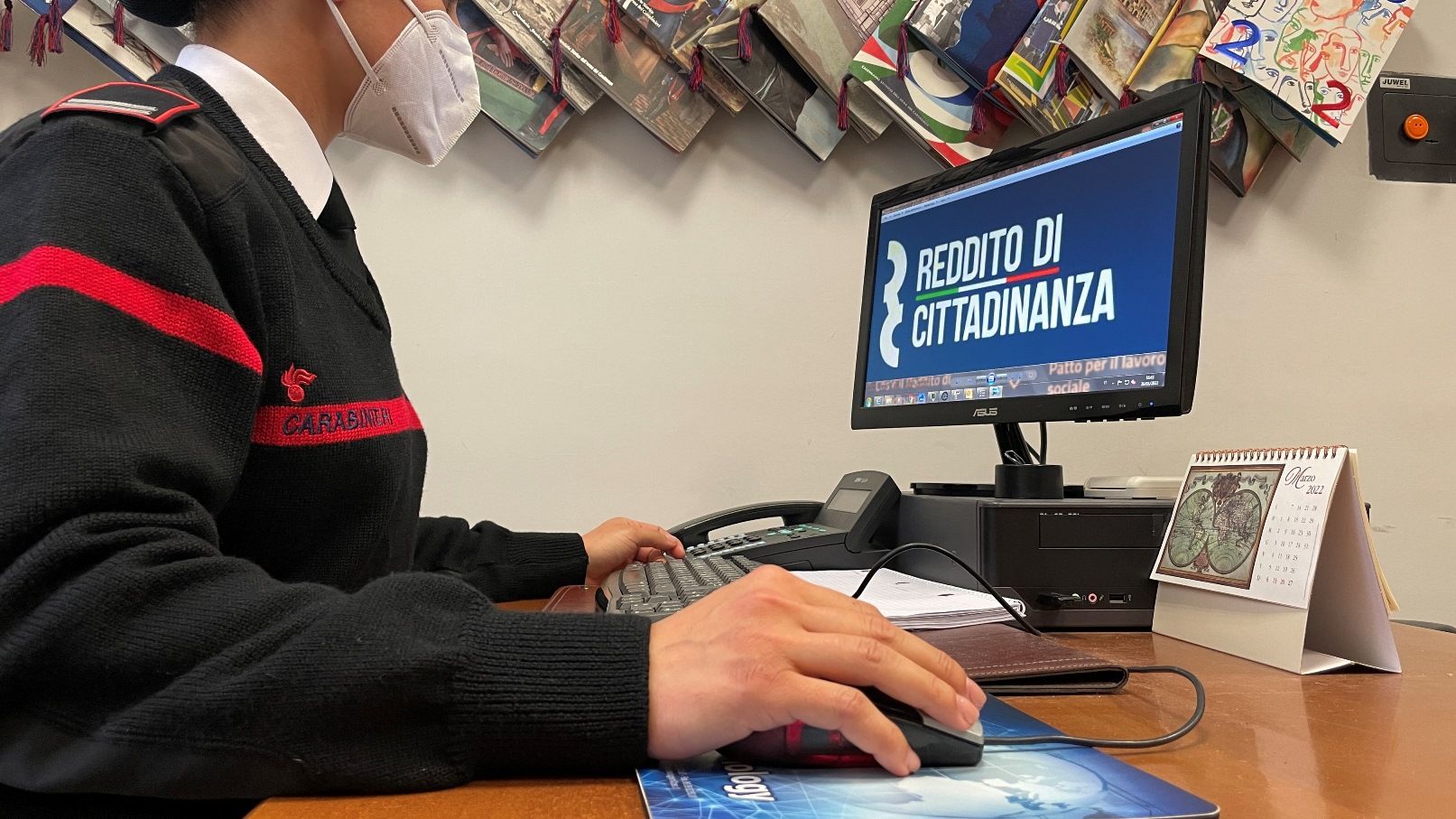 Reddito di cittadinanza, Denunciati 955 “furbetti” nel Centro Italia