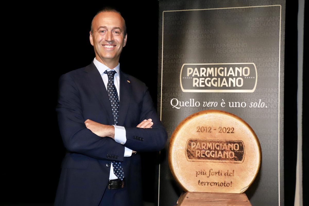 Parmigiano Reggiano, Assemblea approva bilancio e ricorda il sisma 2012