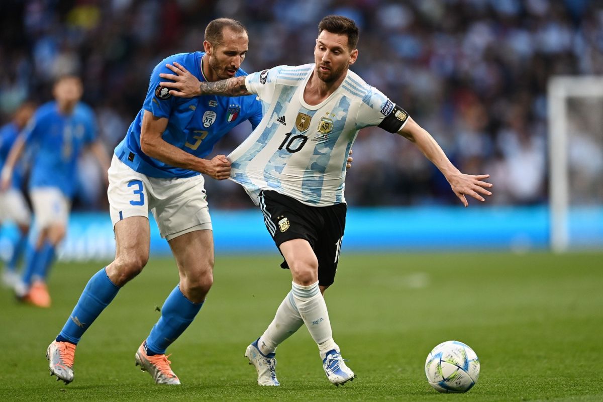 Hat-trick de Argentina en Wembley, Italia perdió 3-0