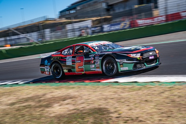 Alex Caffi Motorsport riaccende i motori a Most nella Nascar Europea