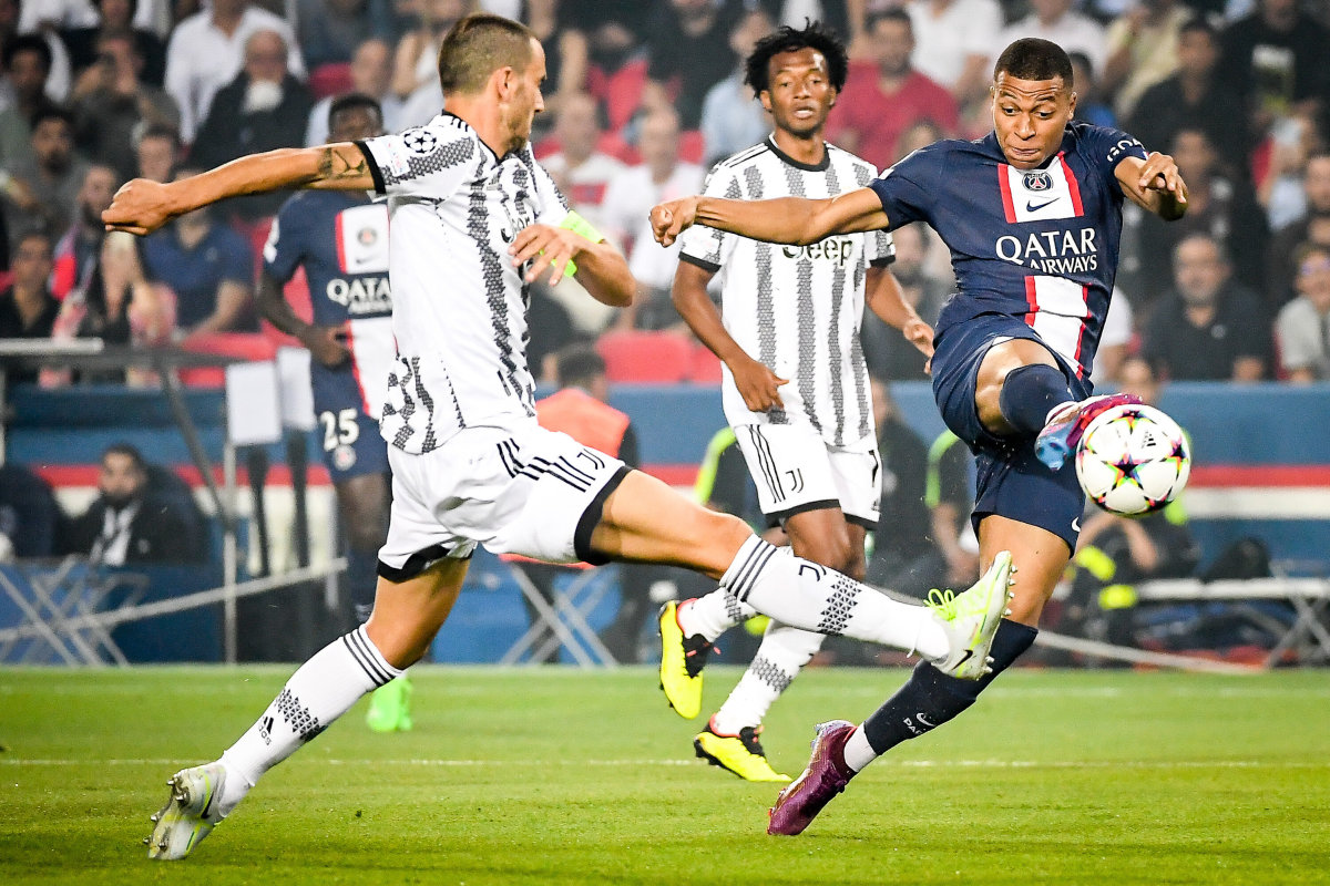 McKennie non basta, doppietta Mbappè, Psg-Juve 2-1