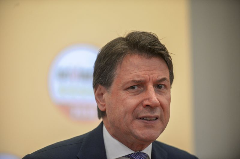 Conte “Il Governo crea le premesse per un disastro sociale”