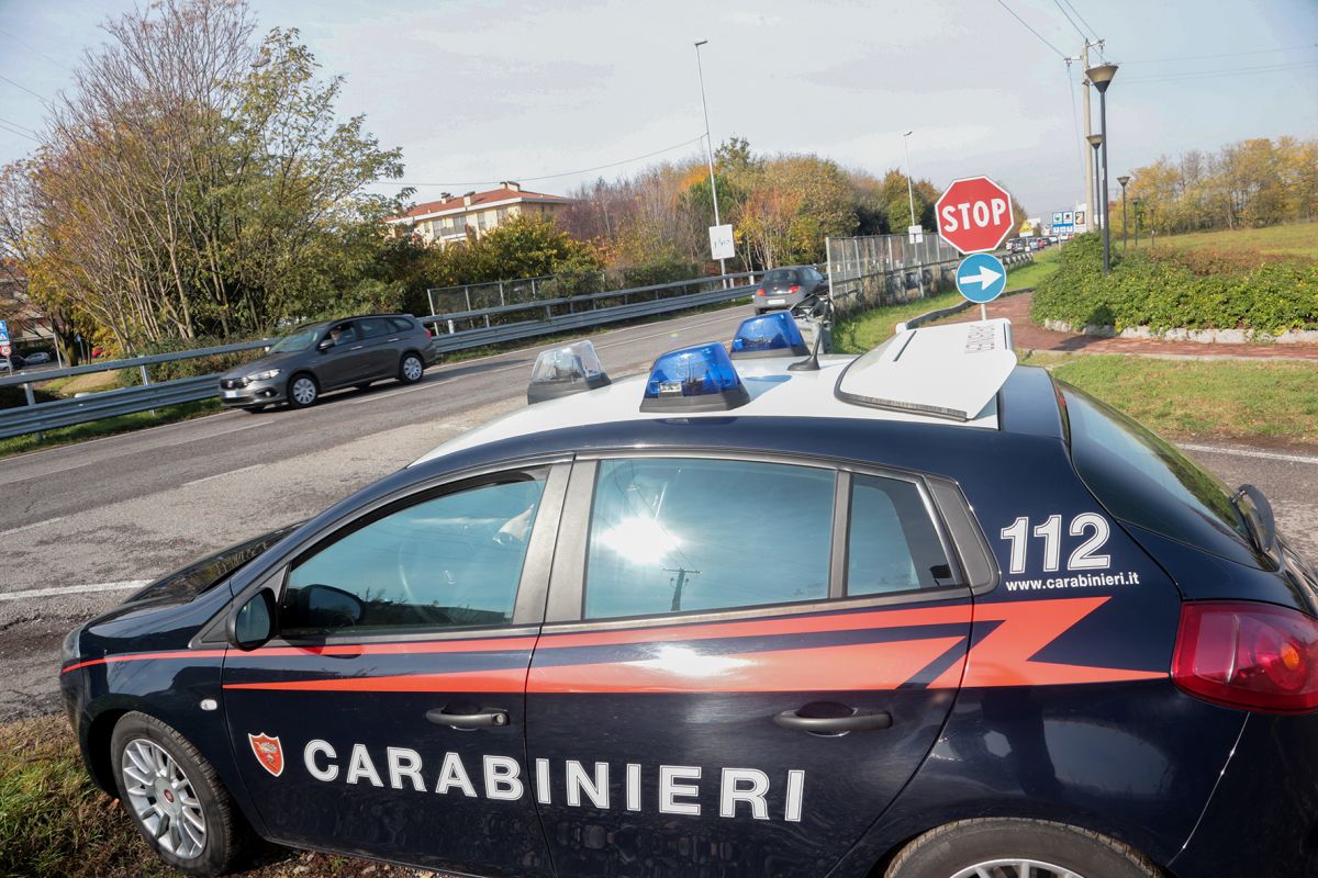 ‘Ndrangheta, 11 arresti in Calabria per truffa e riciclaggio