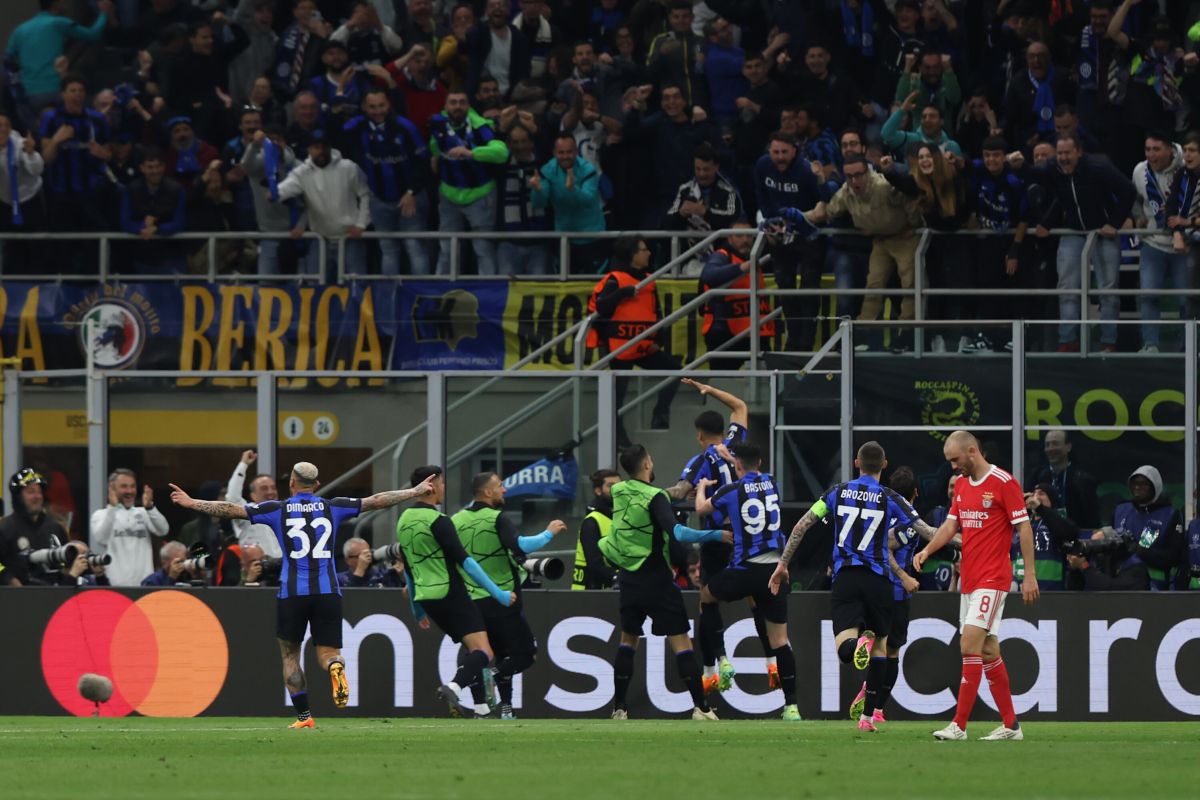 Inter-Benfica 3-3, nerazzurri in semifinale con il Milan