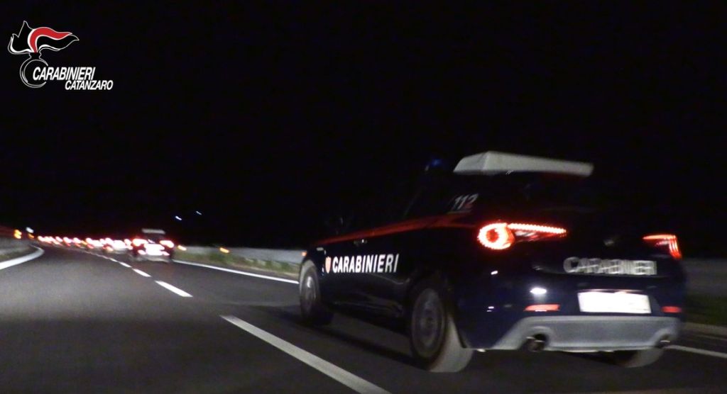 ‘Ndrangheta, sgominata associazione armata a Catanzaro con 22 arresti