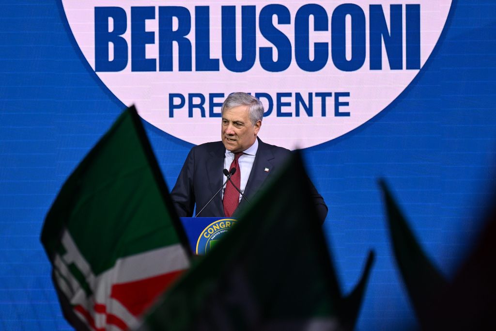 Dossieraggio, Tajani “Grande scandalo, capire il regista e perchè”