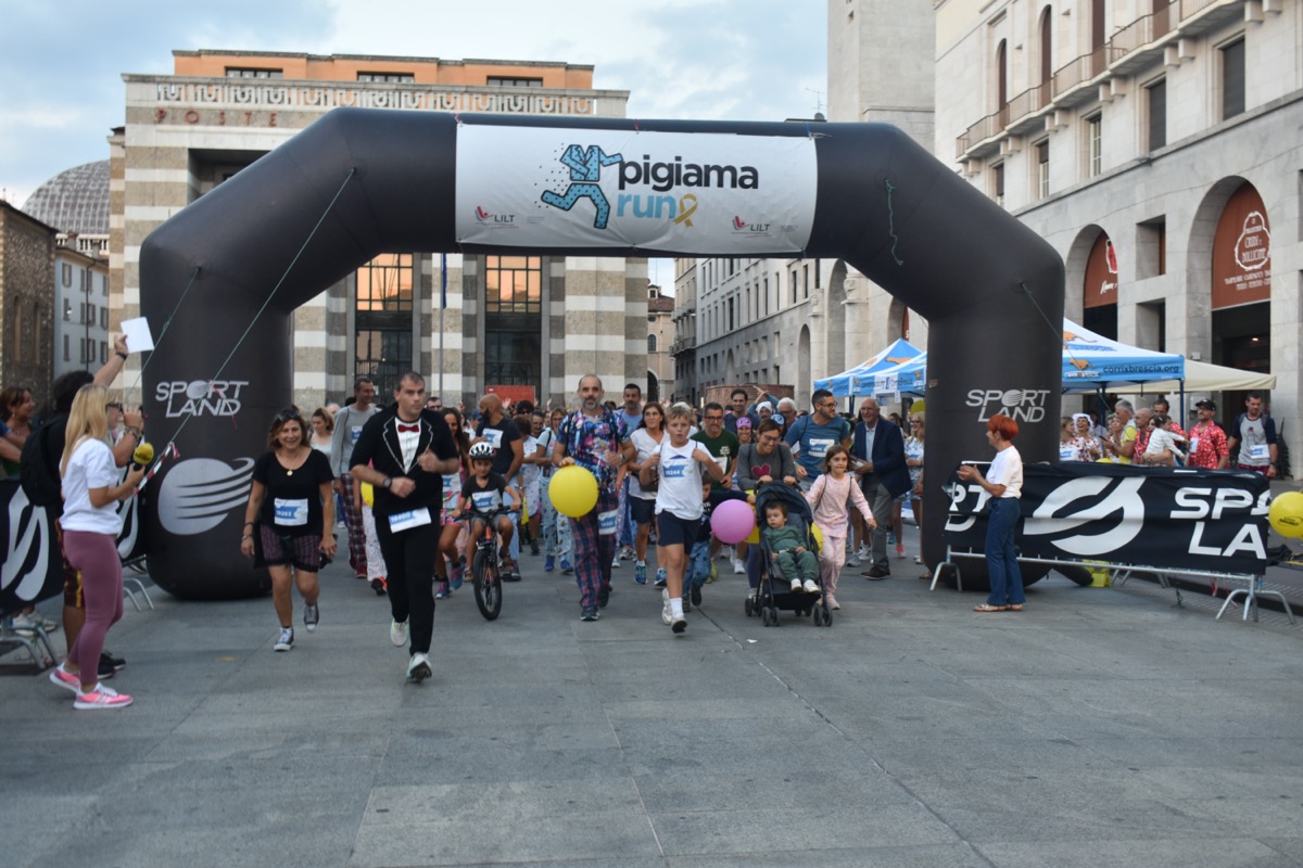 ▼ Brescia, torna la Pigiama Run: il 20 settembre si corre in abito da notte per i bambini malati di tumore