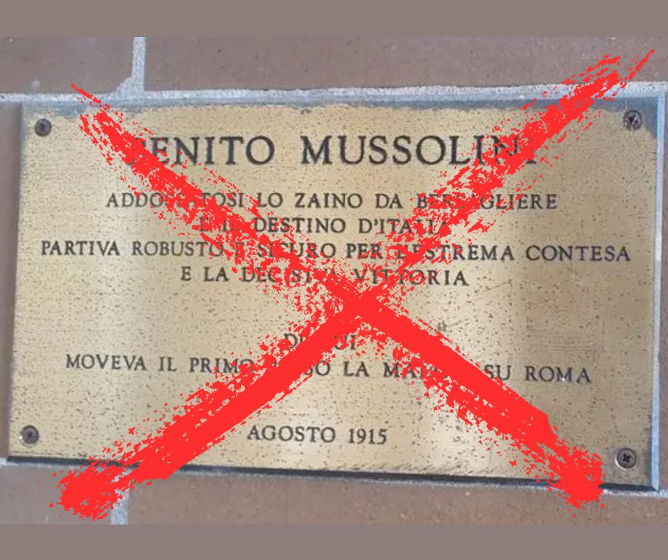 Alla Caserma Goito una targa che celebra Mussolini: è stata tolta e rimessa?